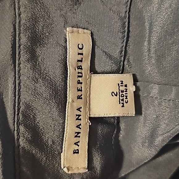 Banana Republic 100% Silk Blue Blouse Top 2 Preowned - Picture 6 of 7